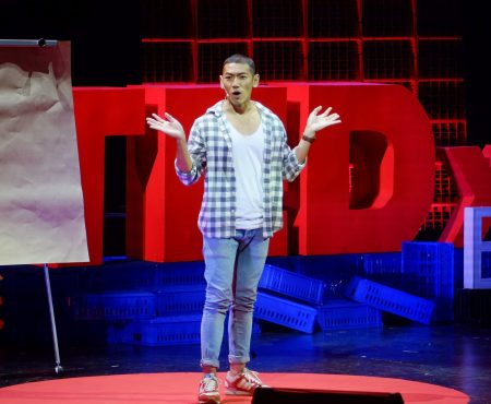 โปรดเรียกฉันด้วยนามอันแท้จริง – นิติ ชัยชิตาทร