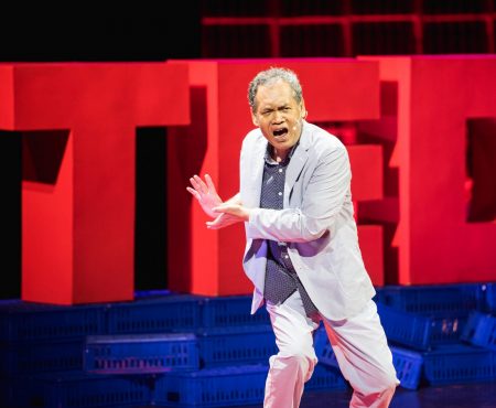 ไทม์แมชชีนการ์ตูน สู่ความฝันวัยเด็ก – นิรันดร์ บุญยรัตพันธุ์